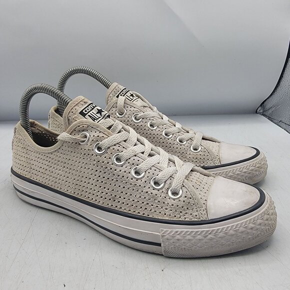 Converse Chuck Taylor All Star Low Top Perforated Womens Size 7.5 White Sneaker - Picture 1 of 13